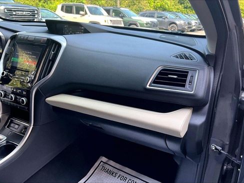 Used 2020 Subaru Ascent Limited w/ Technology Package AWD/4WD image 11