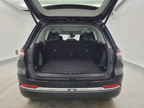 Used 2022 Jeep Grand Cherokee Limited 4xe image 29