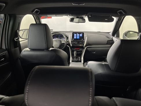 Used 2024 Mitsubishi Eclipse Cross SEL image 14