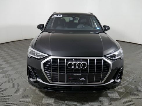 Certified 2025 Audi Q3 2.0T Premium Plus w/ Premium Plus Package image 8
