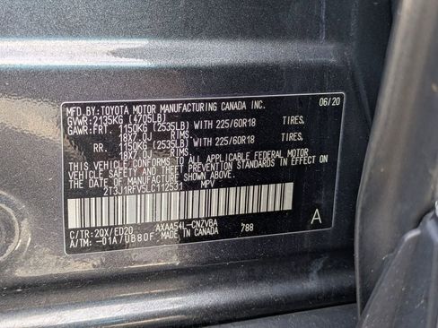 Used 2020 Toyota RAV4 TRD Off-Road image 34