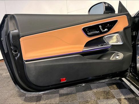 New 2026 Mercedes-Benz CLE 450 4MATIC Coupe image 11