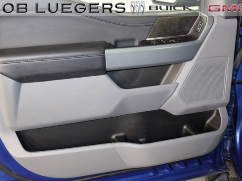 Used 2022 Ford F150 XLT w/ Equipment Group 302A High image 9