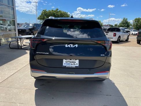 New 2026 Kia Sportage EX AWD/4WD image 6