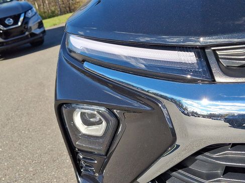 Used 2025 Chevrolet TrailBlazer LT image 9