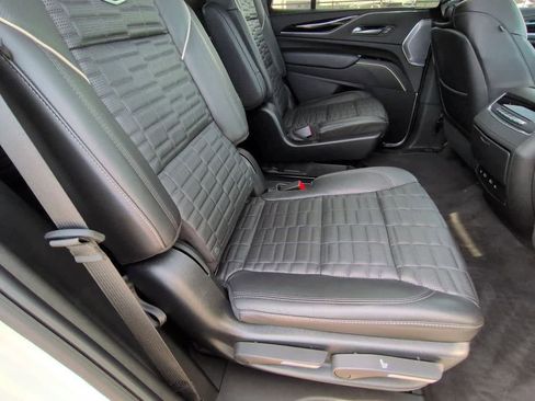 Used 2023 Cadillac Escalade V w/ Heavy-Duty Trailer Package image 21