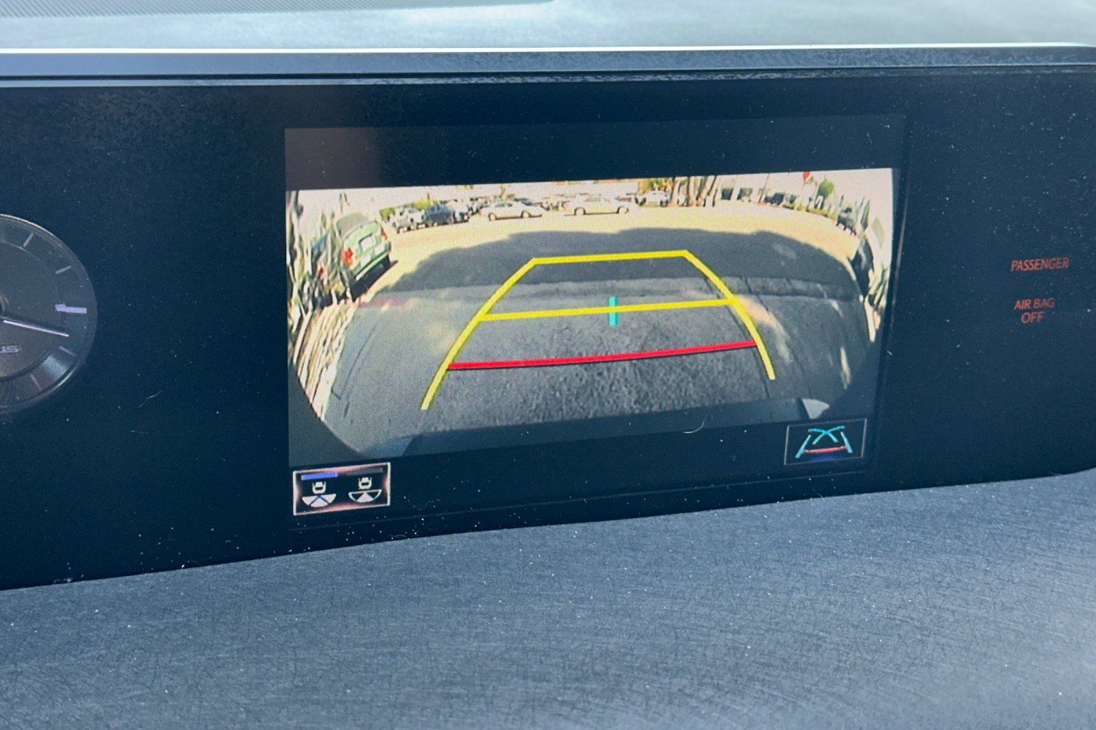 Used 2019 Lexus UX 200 w/ Premium Package FWD image 21