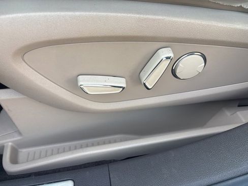 Used 2021 Lincoln Nautilus Reserve w/ Cargo Utility Package image 27