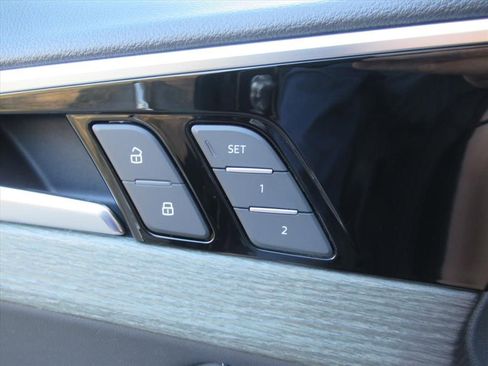 Used 2022 Audi A4 2.0T Premium Plus image 20