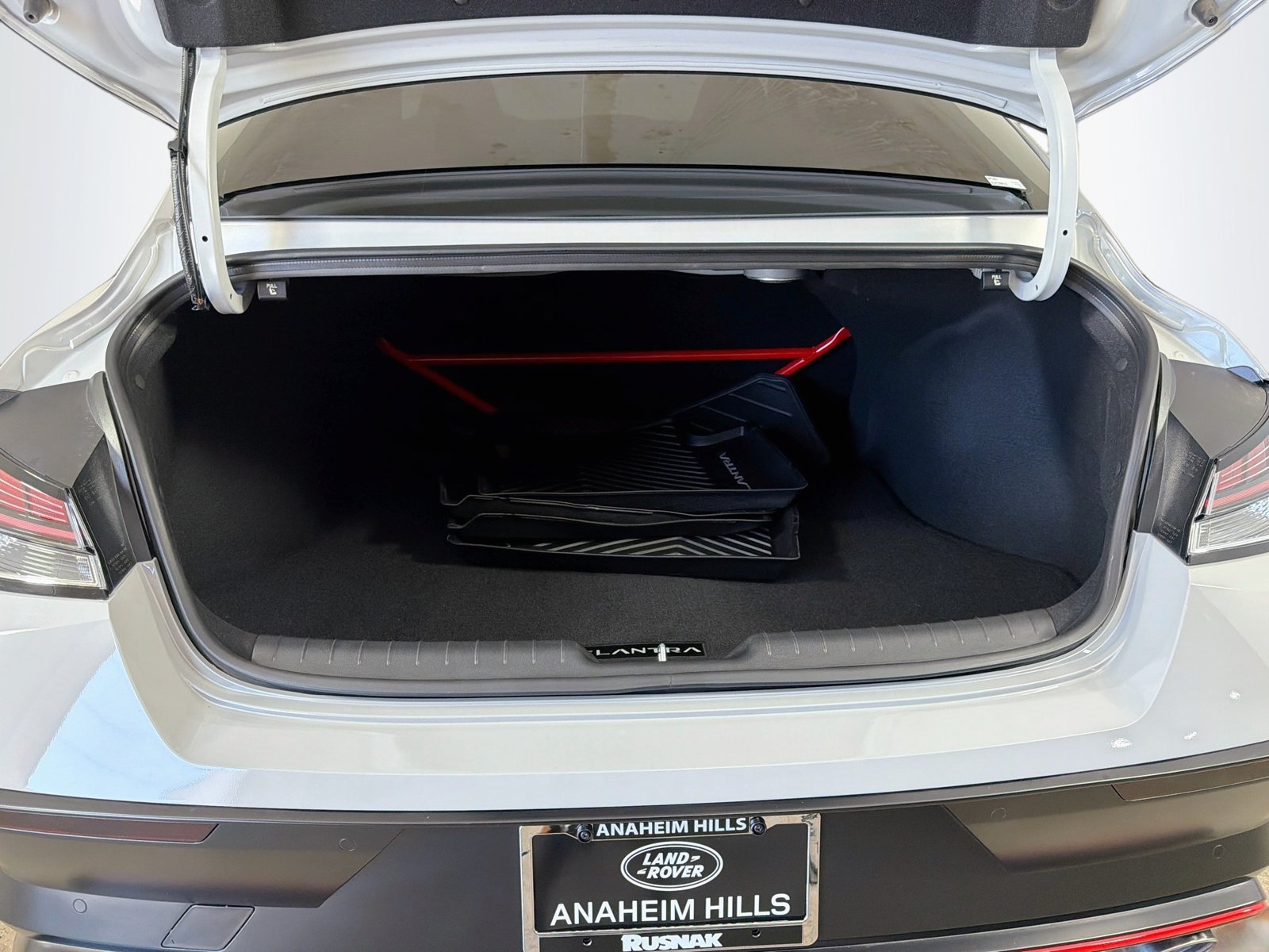 Used 2026 Hyundai Elantra N FWD image 27