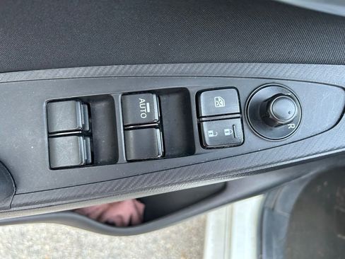 Used 2017 Toyota Yaris iA image 15