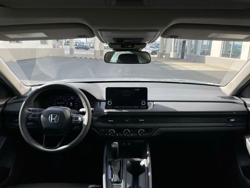 Certified 2024 Honda Accord EX image 11