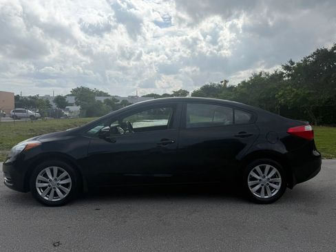 Used 2014 Kia Forte LX w/ Popular Package FWD image 7