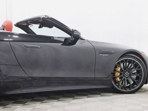 Used 2022 Mercedes-Benz SL 63 AMG 4MATIC image 12