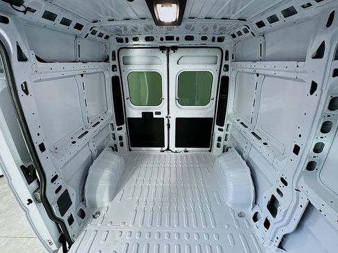 New 2026 RAM ProMaster 1500 w/ Convenience Group FWD image 10