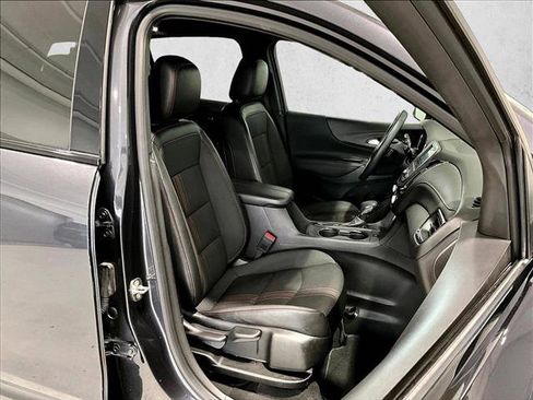 Used 2023 Chevrolet Equinox RS FWD image 9