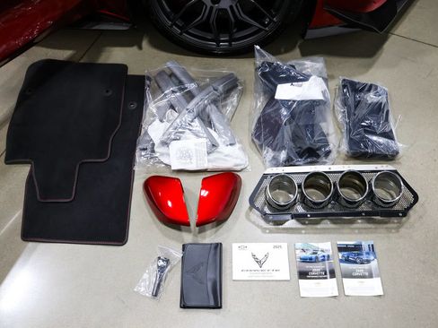 Used 2025 Chevrolet Corvette Z06 w/ Z07 Performance Package RWD image 62