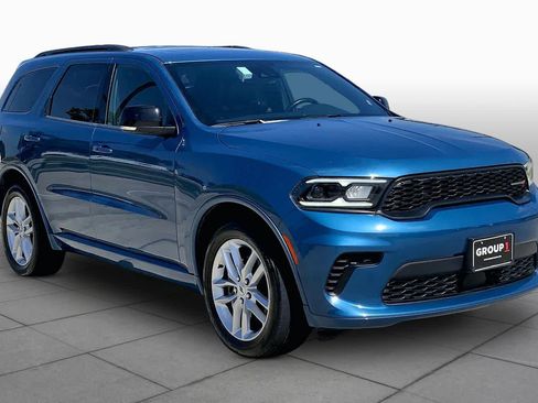 Used 2024 Dodge Durango GT AWD/4WD image 3