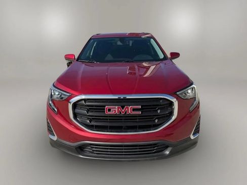 Used 2018 GMC Terrain SLE w/ Driver Convenience Package AWD/4WD image 2