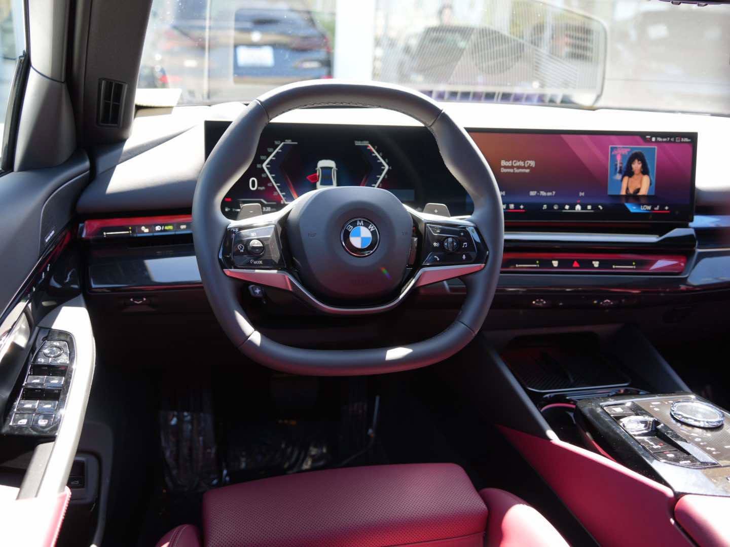 Used 2026 BMW 540i xDrive AWD/4WD image 7