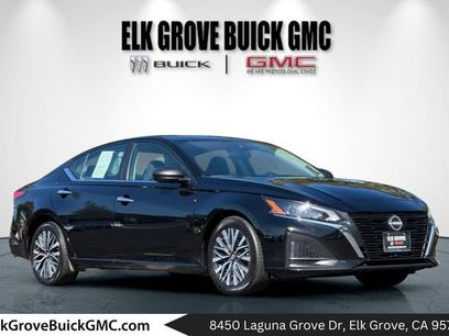 Used 2025 Nissan Altima 2.5 SV