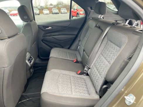 Used 2023 Chevrolet Equinox LT image 17