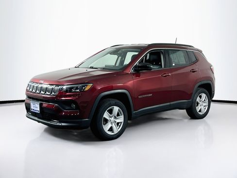 Used 2022 Jeep Compass Latitude AWD/4WD image 1