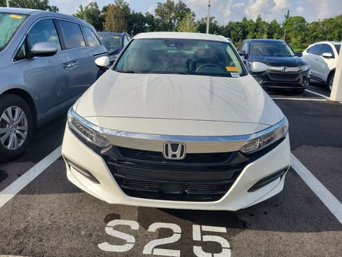 Used 2019 Honda Accord LX image 3