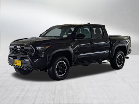 Certified 2024 Toyota Tacoma TRD Off-Road AWD/4WD image 3