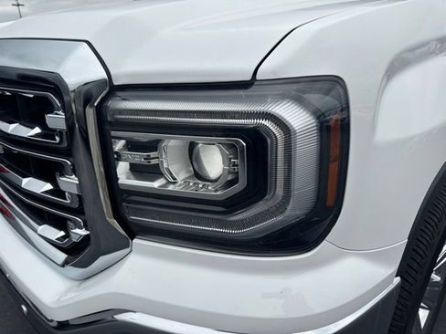 Used 2018 GMC Sierra 1500 SLT AWD/4WD image 21