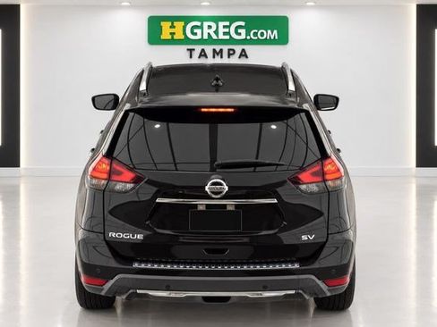 Used 2020 Nissan Rogue SV FWD image 7