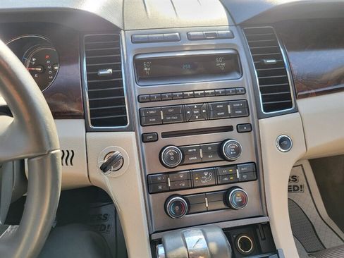 Used 2012 Ford Taurus SEL image 13