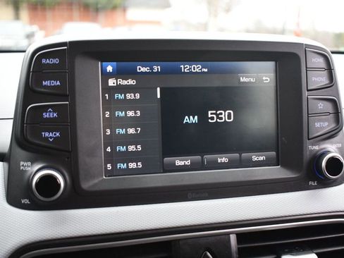 Used 2019 Hyundai Kona SE w/ Cargo Package image 32