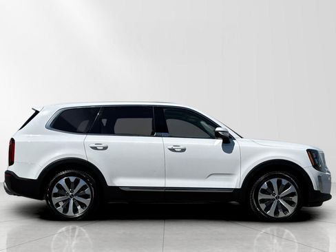 Used 2021 Kia Telluride EX w/ EX Premium Package FWD image 2