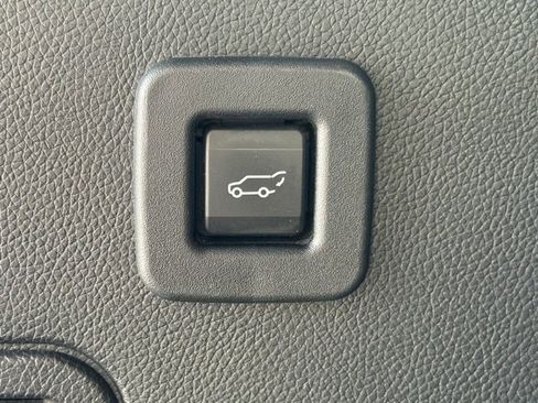 Used 2016 Ford Expedition Platinum image 29