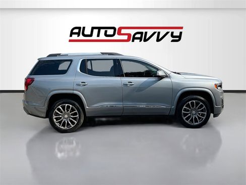 Used 2023 GMC Acadia Denali image 8