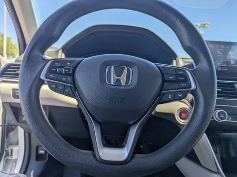 Certified 2020 Honda Accord EX image 28