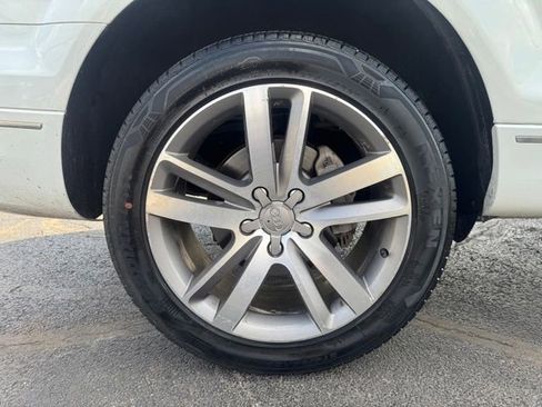 Used 2014 Audi Q7 3.0T Premium Plus w/ Premium Plus Package image 18