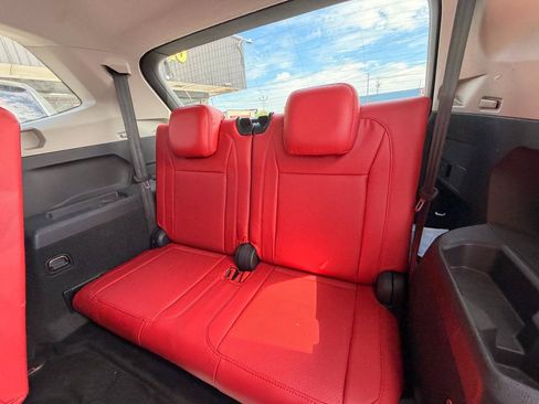 Used 2021 Volkswagen Tiguan S FWD image 16