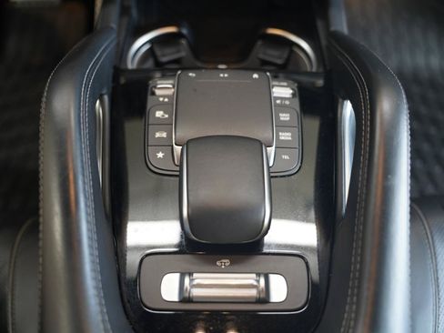 Used 2021 Mercedes-Benz GLS 580 4MATIC image 23