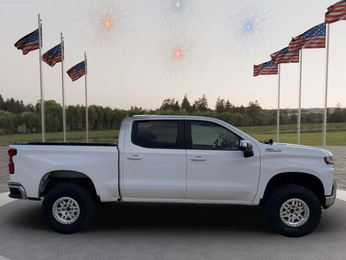 Used 2020 Chevrolet Silverado 1500 LT w/ All-Star Edition AWD/4WD image 3