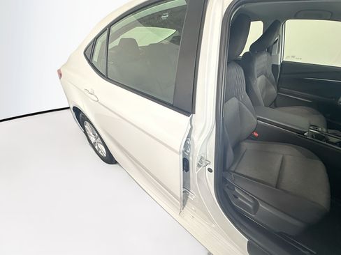 Certified 2025 Toyota Camry LE FWD image 28