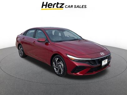 Used 2025 Hyundai Elantra Limited
