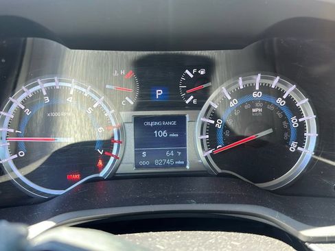 Used 2016 Toyota 4Runner SR5 AWD/4WD image 4