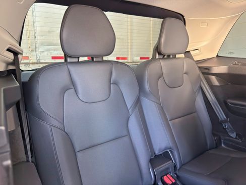 Used 2024 Volvo XC90 T8 Plus w/ Protection Package Premier AWD/4WD image 42