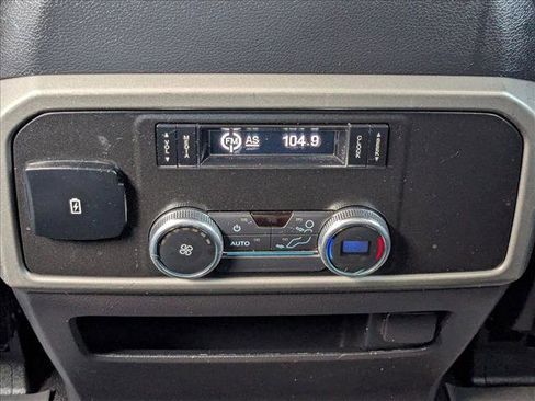 Used 2019 Ford Expedition XLT w/ Cargo Package image 18