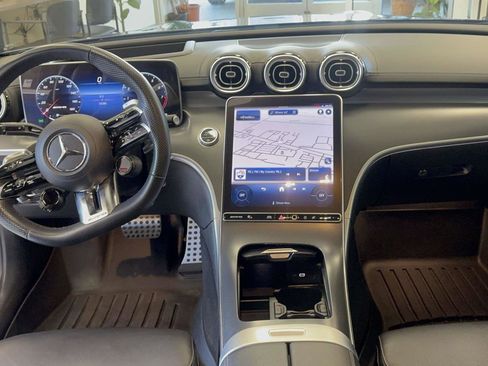 Used 2023 Mercedes-Benz C 43 AMG 4MATIC Sedan image 7