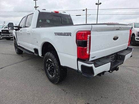 Used 2025 Ford F250 Lariat w/ Lariat Ultimate Package AWD/4WD image 4