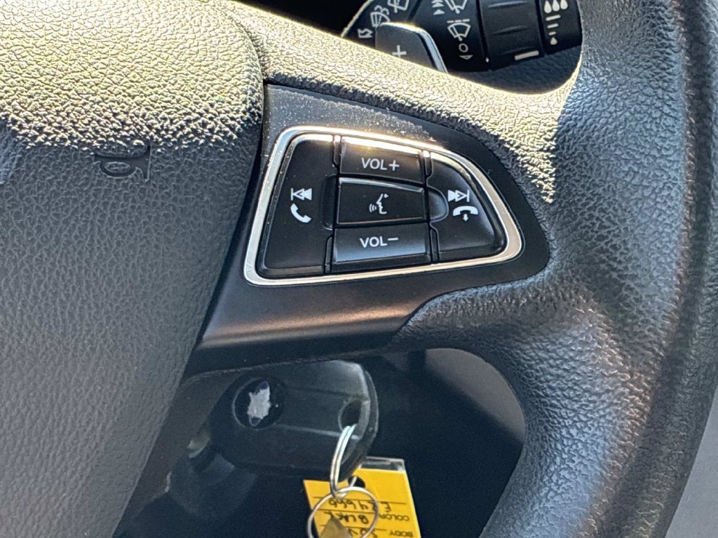 Used 2017 Ford Escape SE FWD image 24
