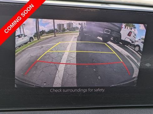 Used 2019 MAZDA MAZDA3 Hatchback w/ Preferred Package FWD image 23